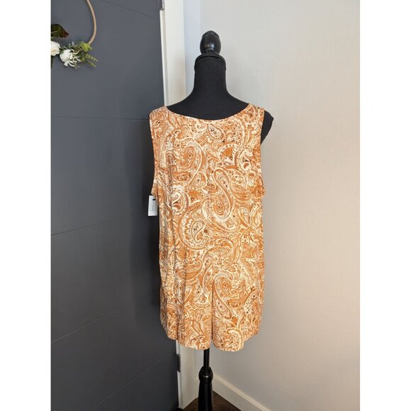 NWT Lane Bryant Swing V-Neck Tank in Paisley - 18/20 - Picture 3 of 9